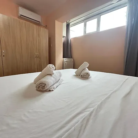 1 Bedroom Ap Seaview Peace And Quiet Варна